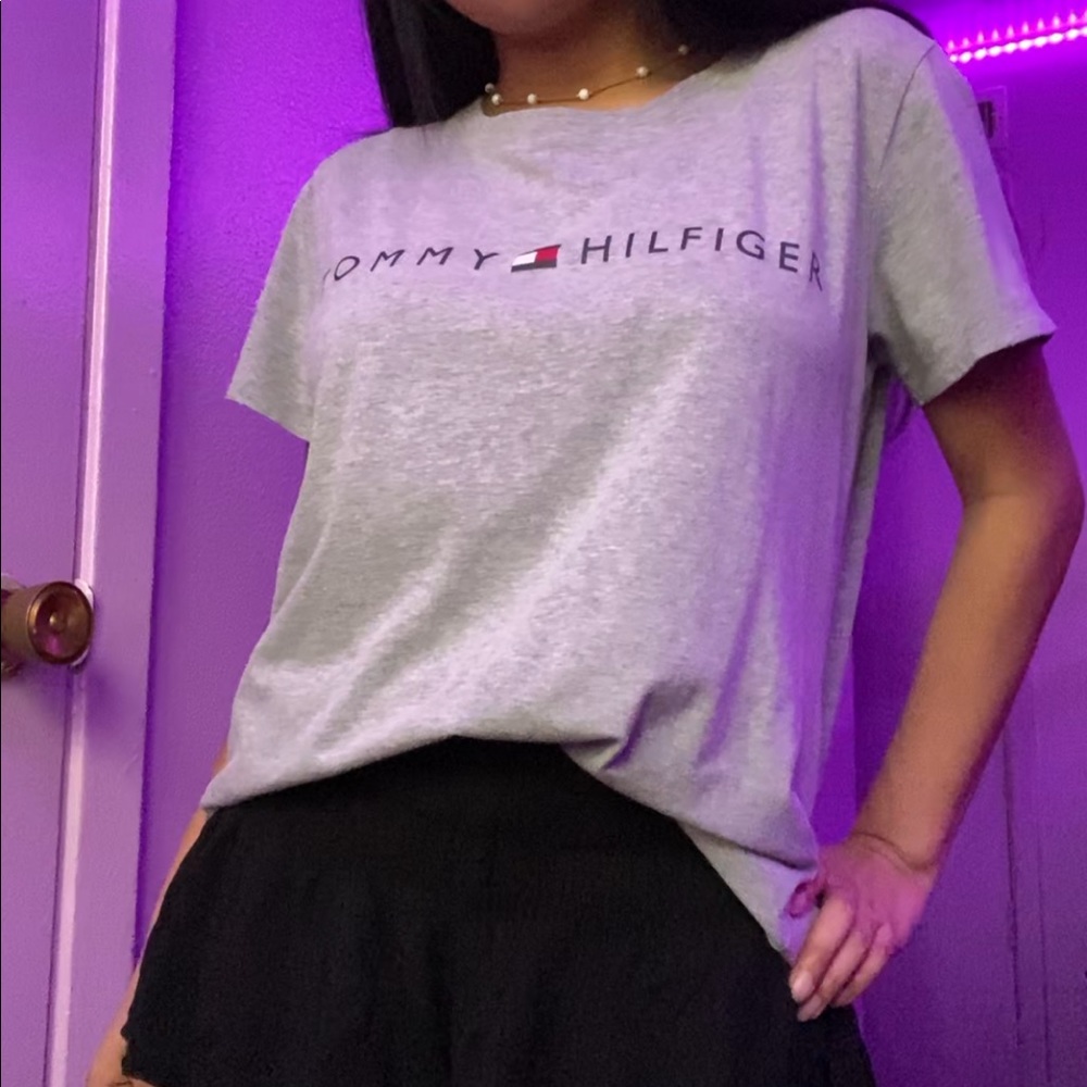 Tommy Hilfiger t shirt